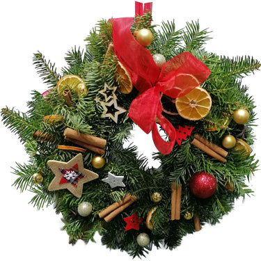 Coronita Craciun cu globuri, scortisoara, felii portocale, decoratiuni, panglica rosie