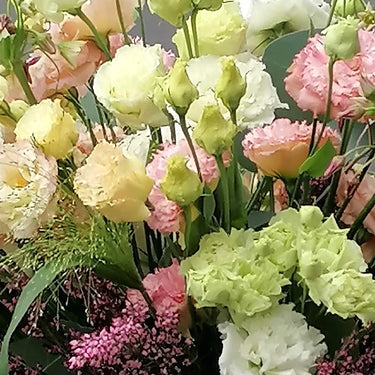 Buchet lisianthus, panicum, eucalipt